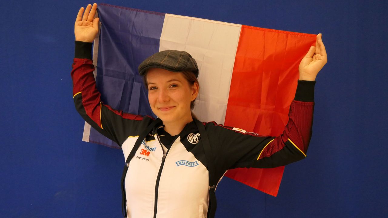 Foto: DSB / Schon ein wenig auf Paris 2024 eingestimmt: Doreen Vennekamp gewann für den DSB einen Quotenplatz mit der Sportpistole.