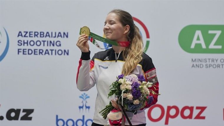 Foto: ISSF / Gehen 2025 bei der Weltmeisterschaft als Titelverteidiger an den Start: Doreen Vennekamp...