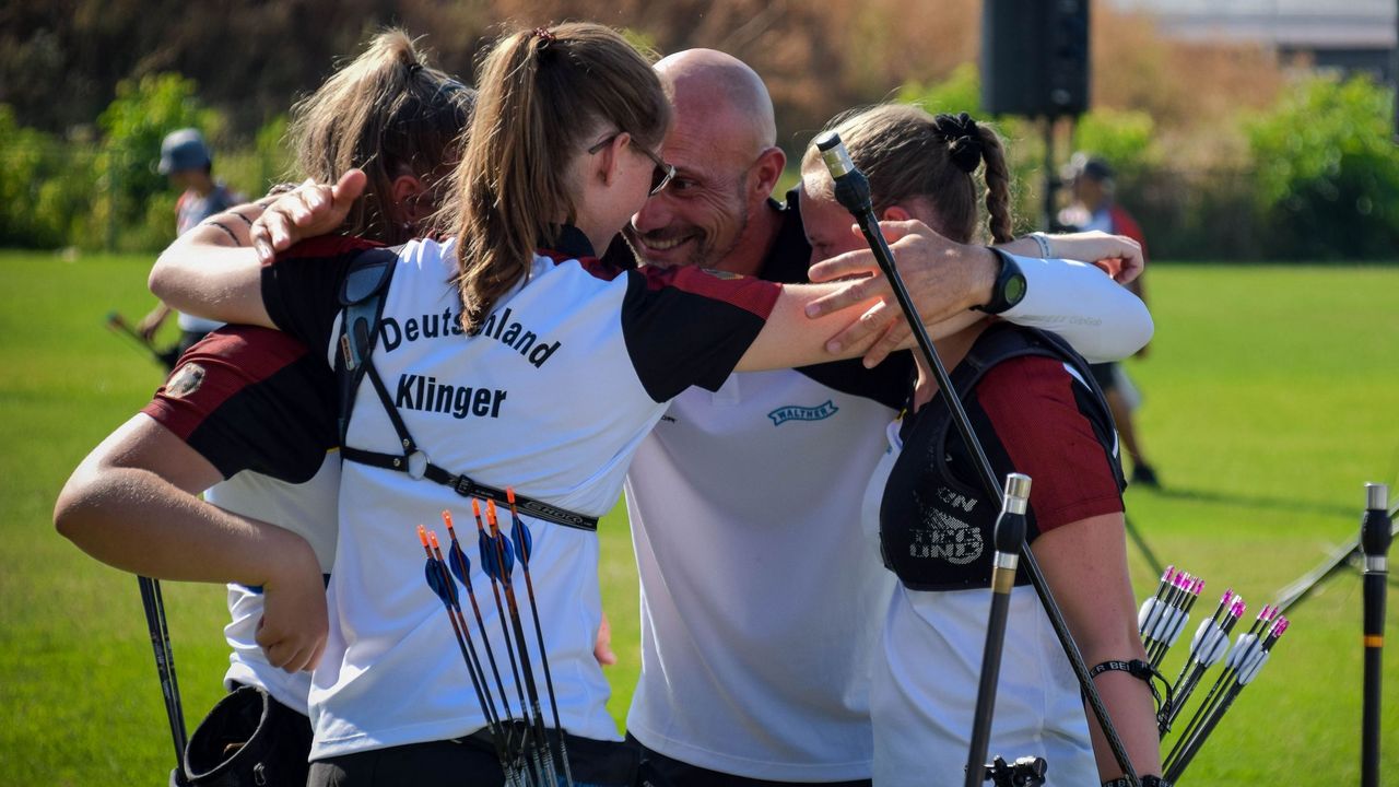 Bild: World Archery Europe / Mit Teamgeist und Selbstvertrauen soll die erste Junioren-WM-Medaille seit 2009 her.